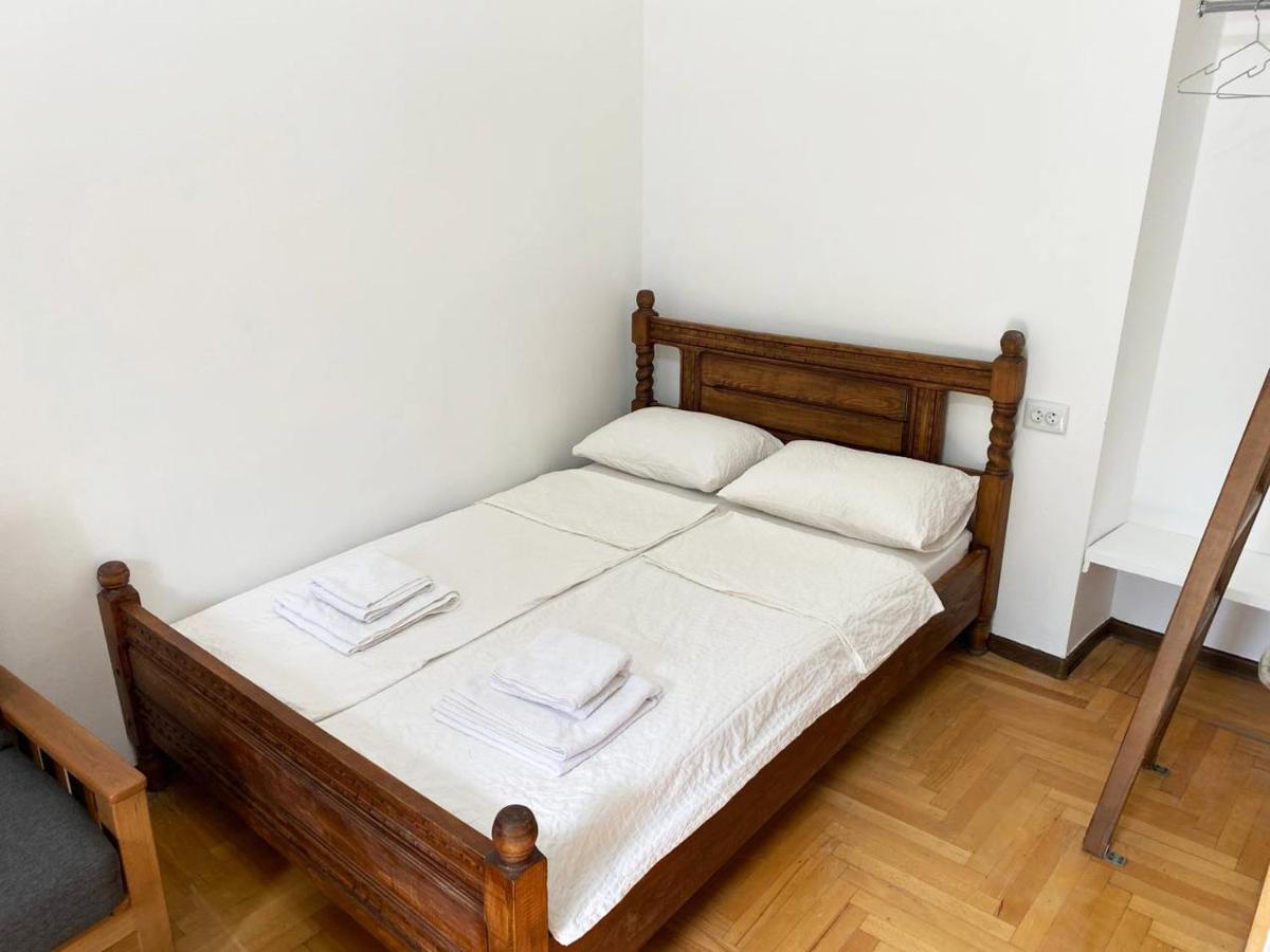 Apartamento Pretty House Tiflis Exterior foto